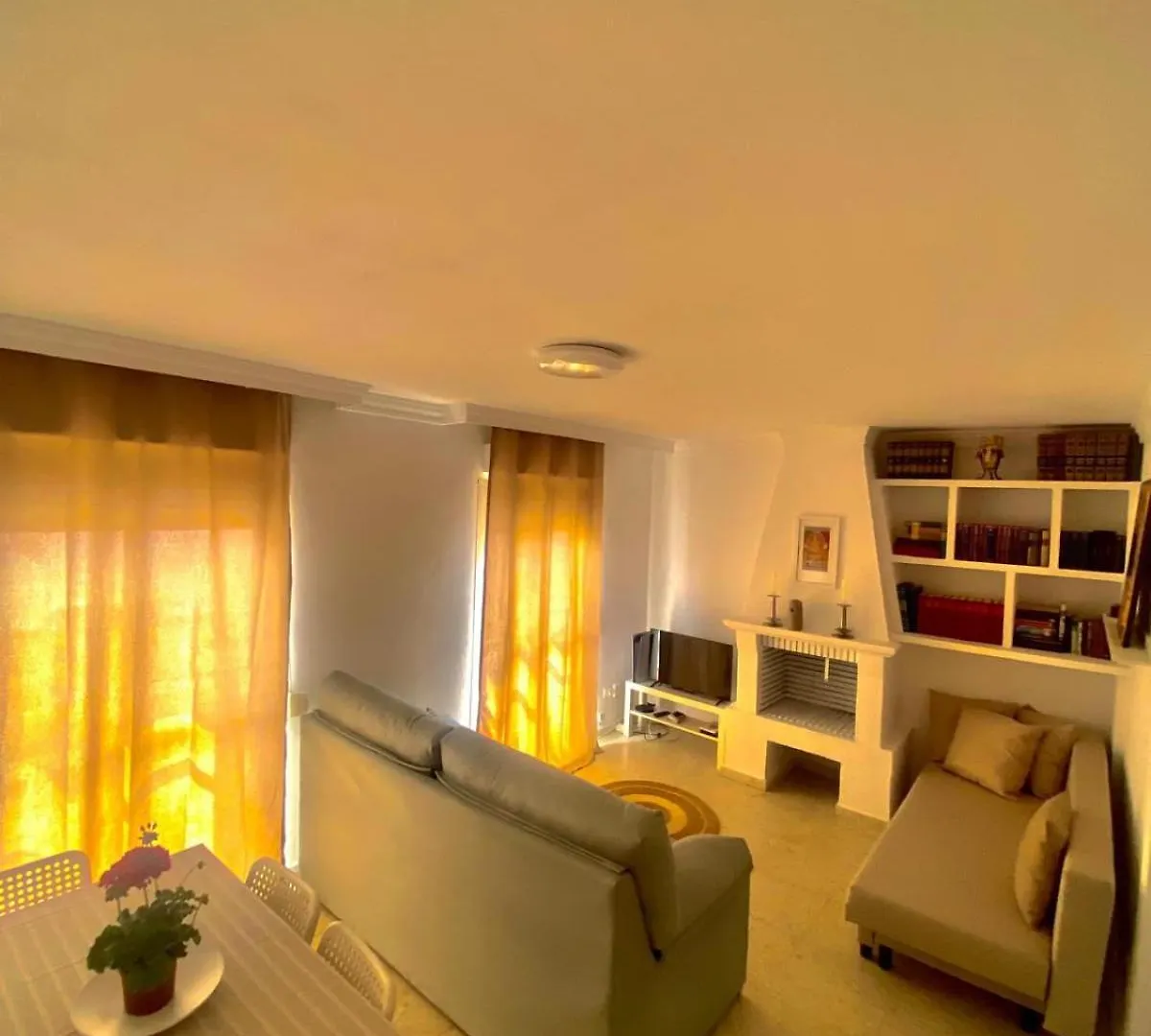 Encantadora Casa En El Corazon De Εστεπόνα